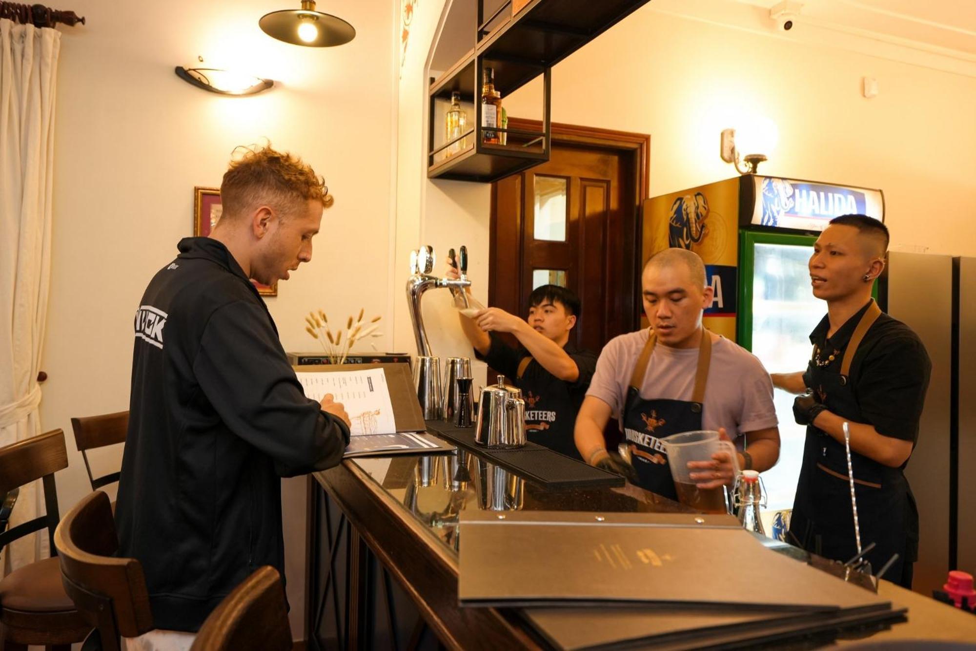 Musketeers Guest House Hà Nội Ngoại thất bức ảnh